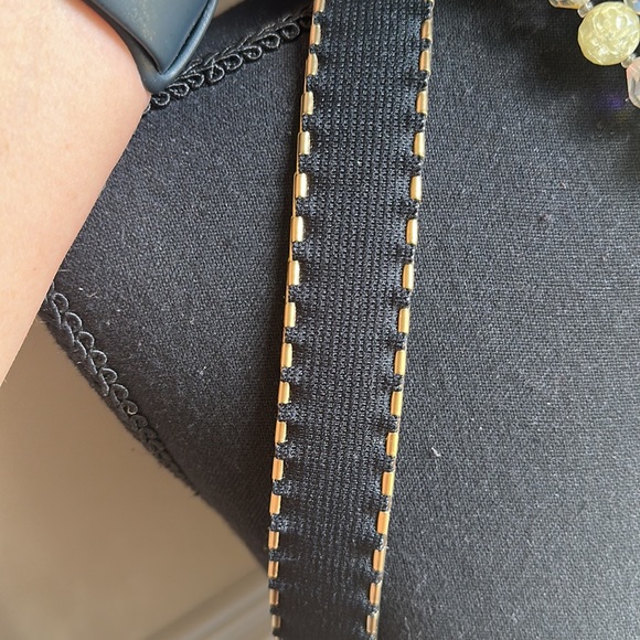 Vintage 70’s Stretch Gold Tone Link Belt - Picture 8 of 11